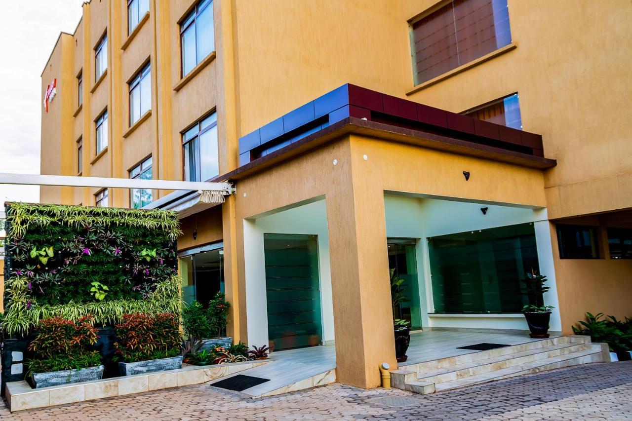 Canary Hotel Kampala Exteriér fotografie