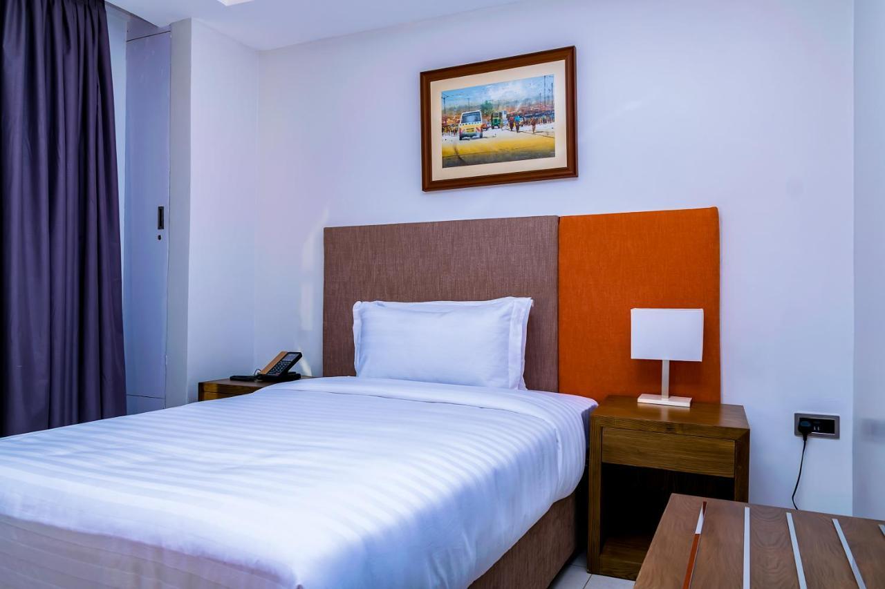 Canary Hotel Kampala Exteriér fotografie